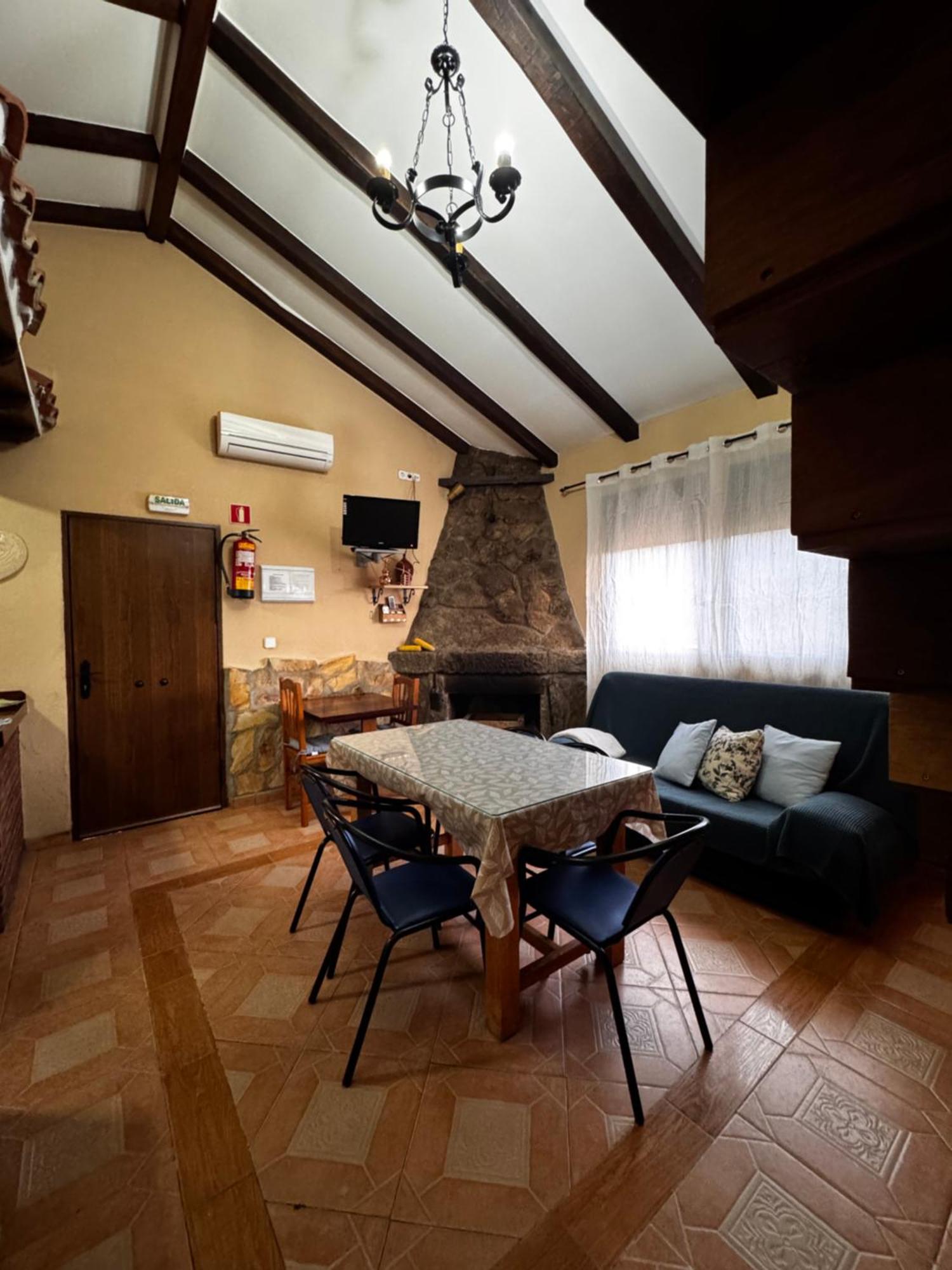 Casas Rurales Carrizosa Navaconcejo Exteriör bild